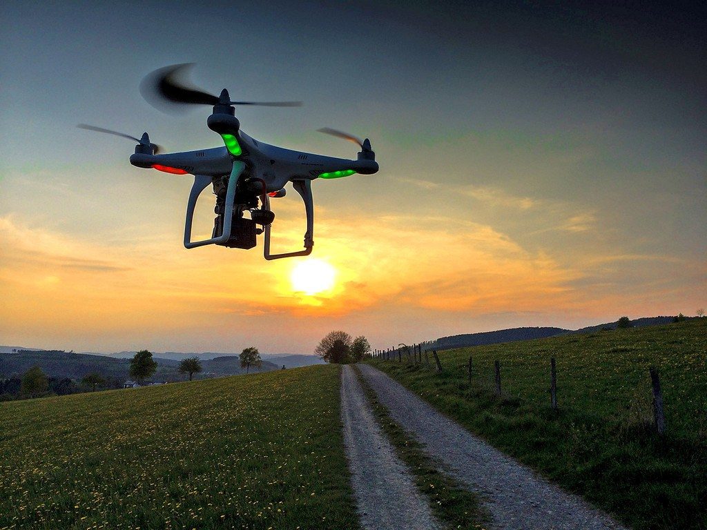 Tìm hiểu công nghệ quay flycam